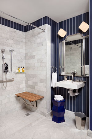 RiggsHotel_fullshower-300